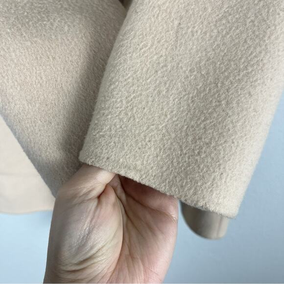 Theory Clairene Jacket in Double-Face Wool-Cashmere - Picture 10 of 15